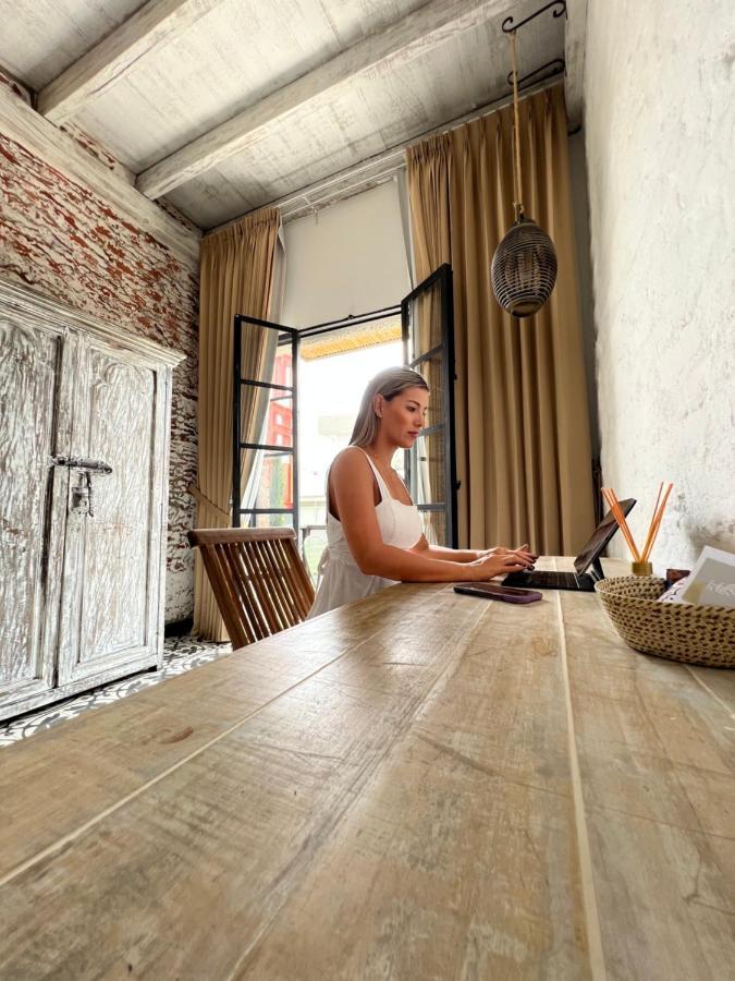 Mahi Casa Boutique Hotel Кали Екстериор снимка